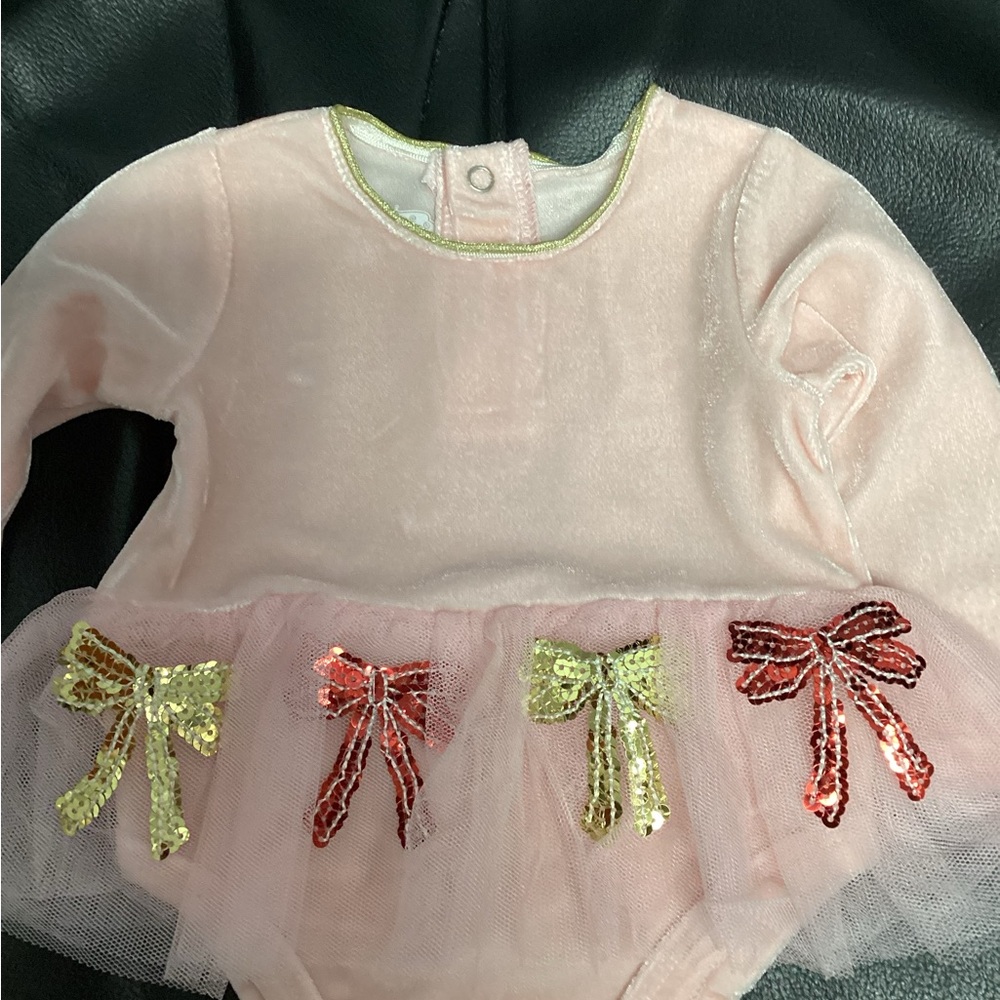 Mud Pie Pink Long-Sleeve Tulle Tutu Bodysuit with Gold & Red Bows